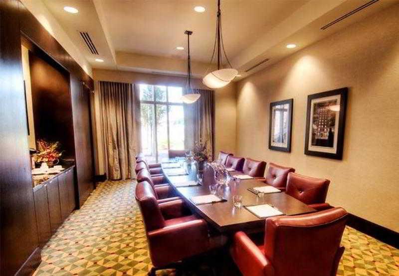 Courtyard By Marriott Greenville Downtown Ngoại thất bức ảnh