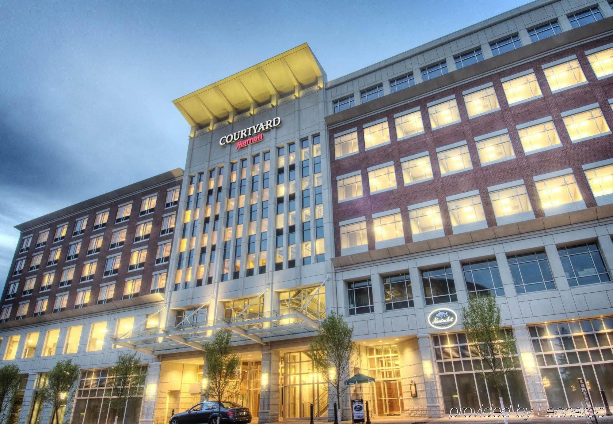 Courtyard By Marriott Greenville Downtown Ngoại thất bức ảnh