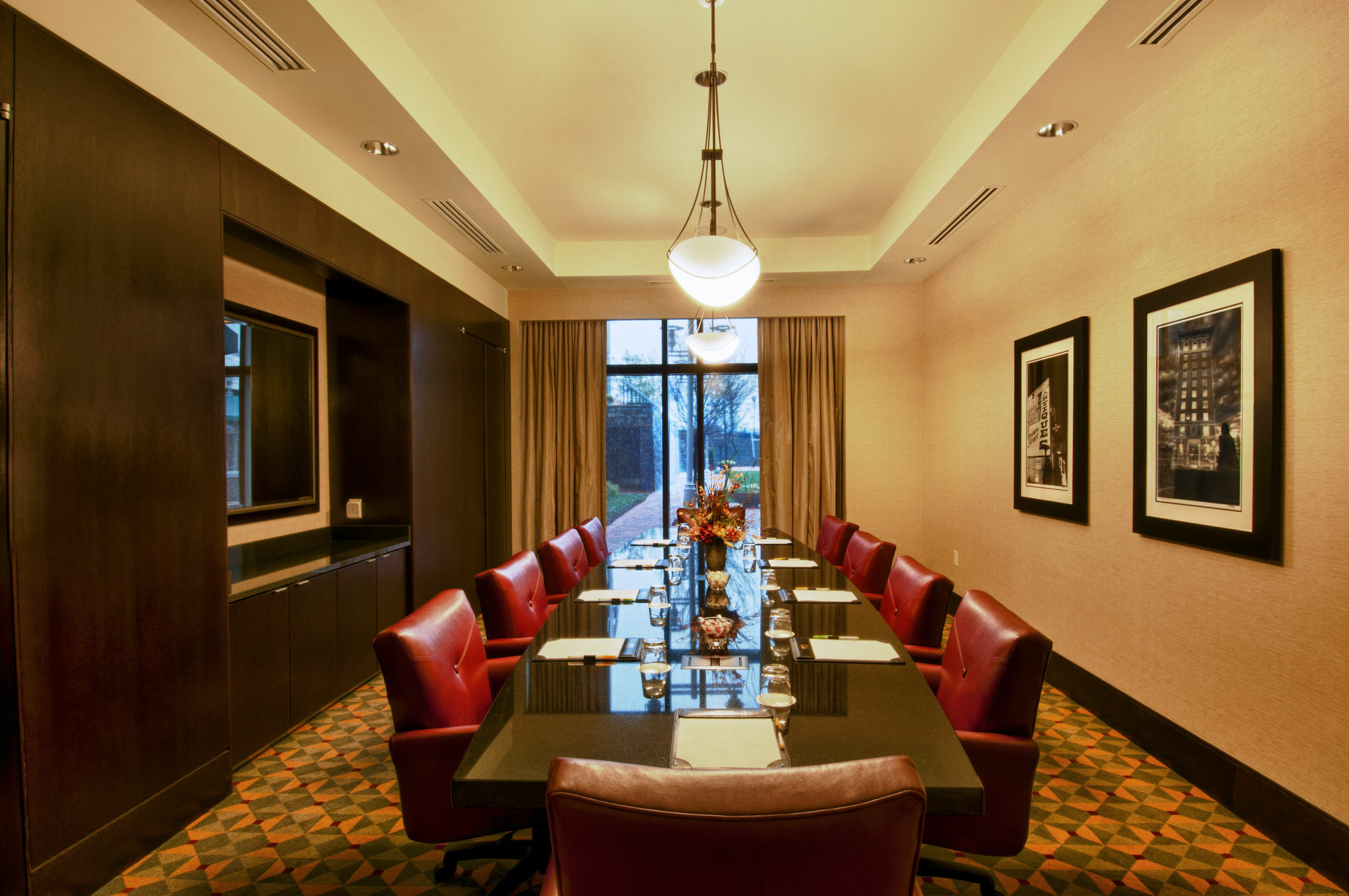 Courtyard By Marriott Greenville Downtown Ngoại thất bức ảnh