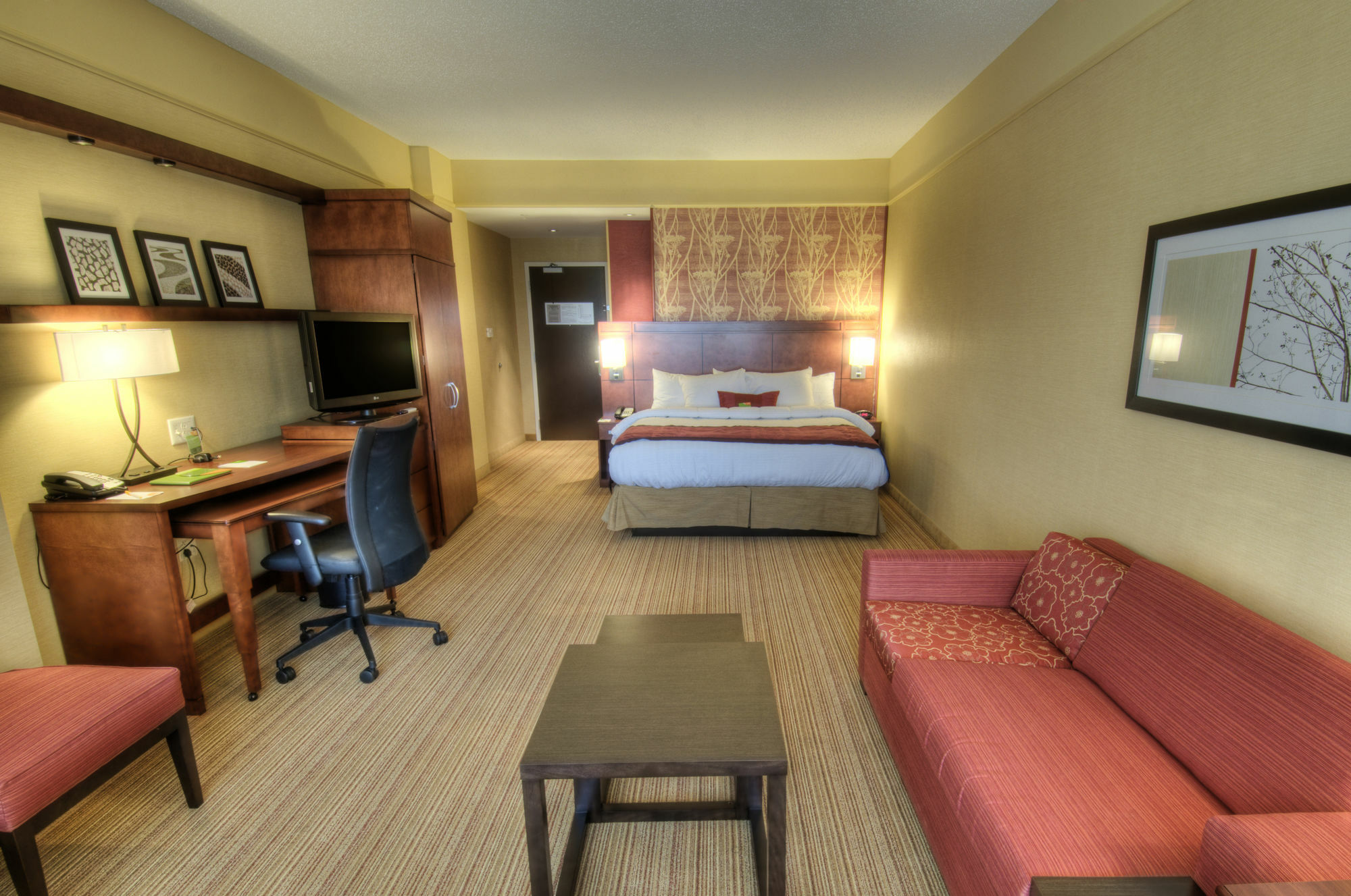Courtyard By Marriott Greenville Downtown Ngoại thất bức ảnh